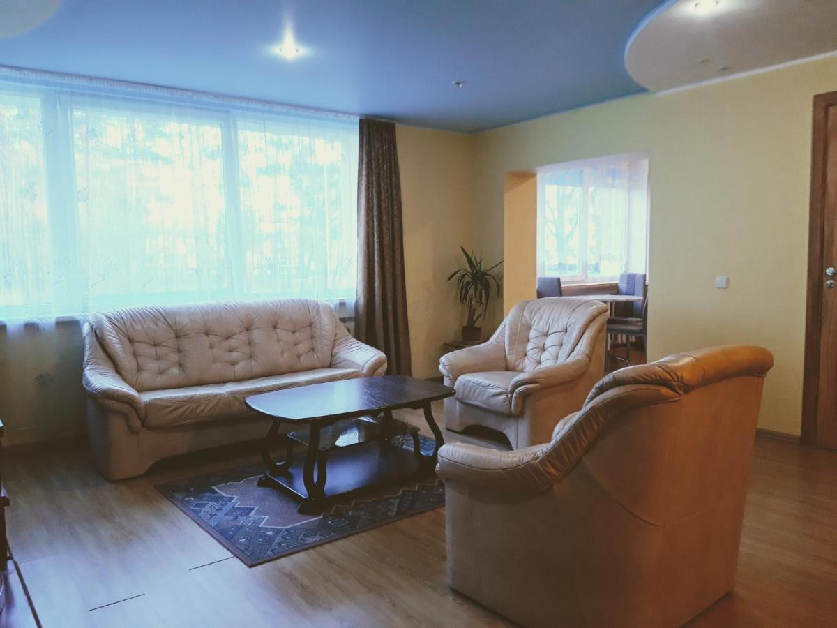 Irene Apartments 德拉肯恩凯 外观 照片